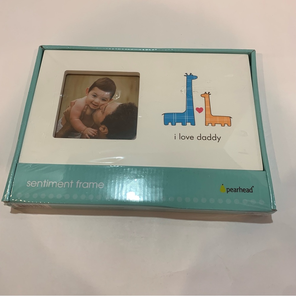 I LOVE DADDY picture frame new in box wrapped with two giraffes decor new baby